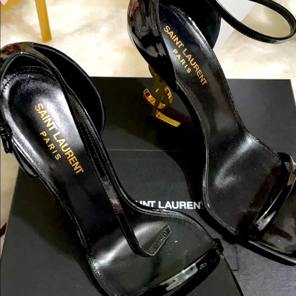 Yves Saint Laurent